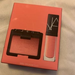 Nars Orgasm duo